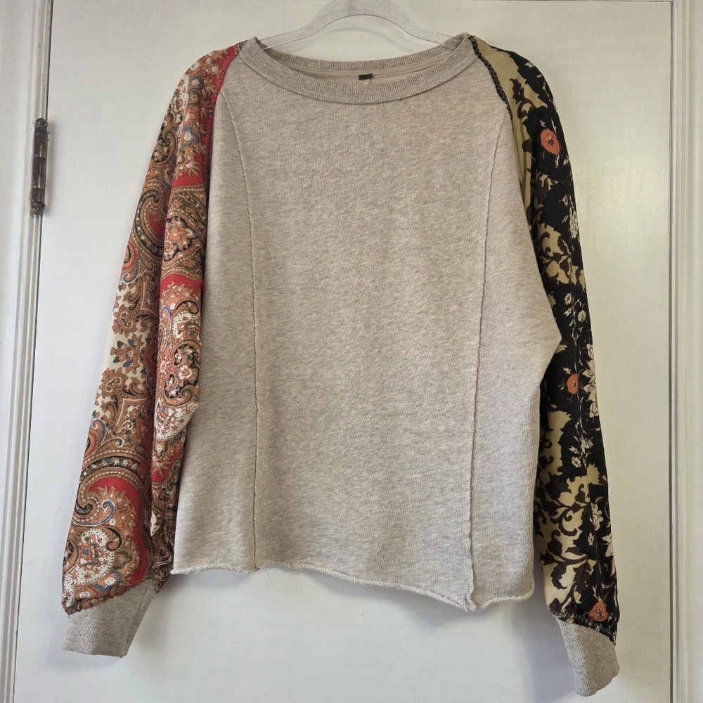FREE PEOPLE Vintage Affair Pullover Sweatshirt Top Extra Small - Picture 2 of 8